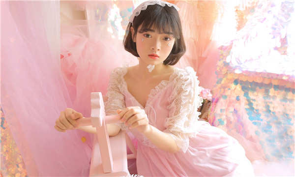 东至供卵试管代怀生子多少钱？这一直是很多不孕不育家庭关注的话题。在中国，不孕不育的发生率越来越高，根据《中国不孕不育现状调研报告》显示，育龄夫妇的不孕不育率从20年前的3%增长至现在的12.5%-18.2%，患者人数高达6000万以上。在这样的背景下，许多家庭通过供卵试管来实现自己的生育梦想。那么，供卵试管代怀生子的费用到底是多少呢？